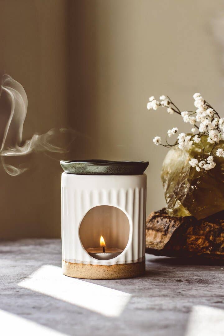 Handmade Ceramic Oil Burner - White / Blue