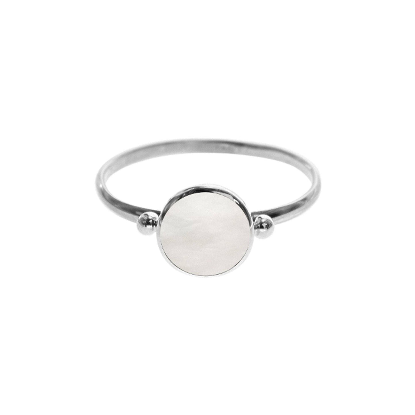 Bronwen round mother of pearl with ball detail ring: 52