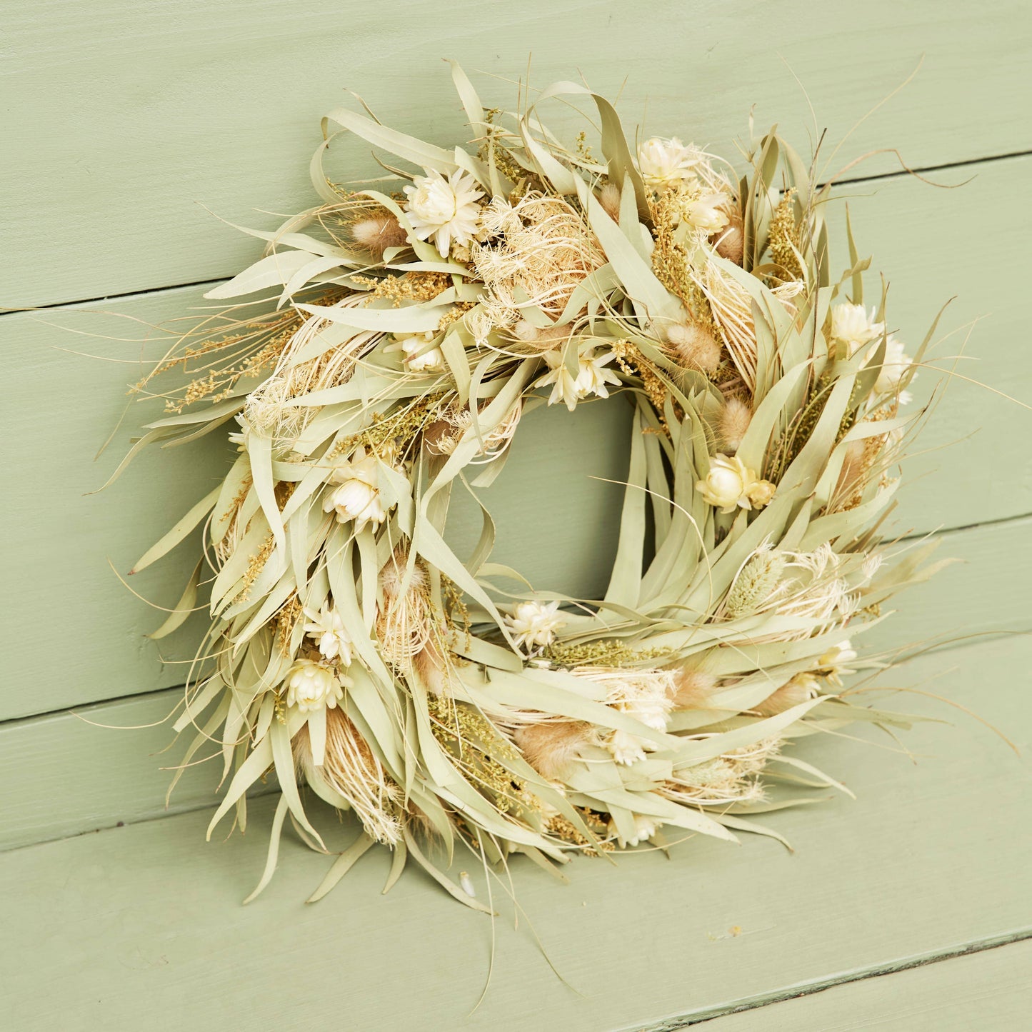 Dried Flower Wreath - Natural 25cm
