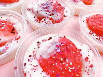 Berry Sweet (Strawberry) - Wax Melt Pot