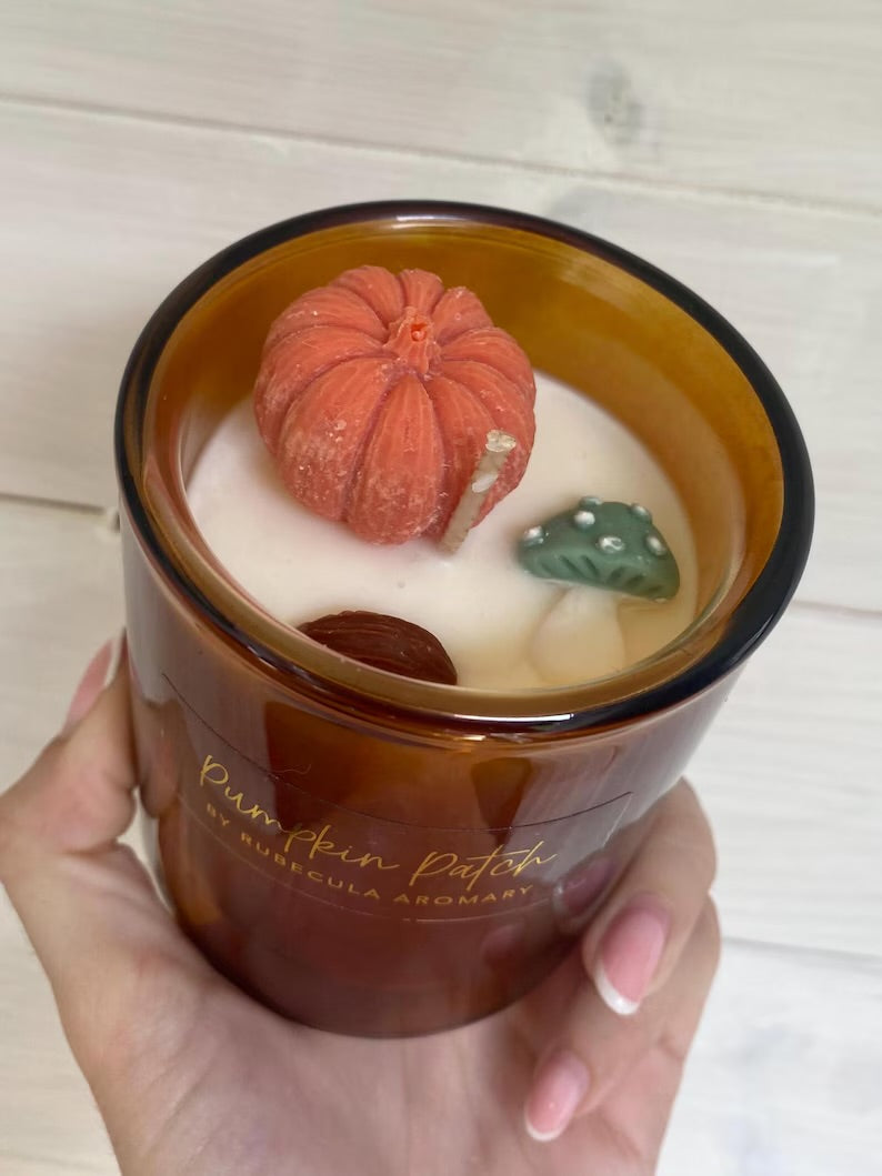 Autumn Spiced Pumpkin Candle: Wax Leaves & Toadstools, Cosy Home Fragrance