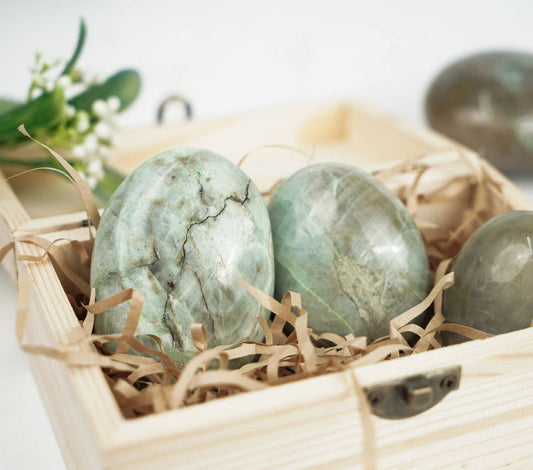 Green Moonstone Palm Stone