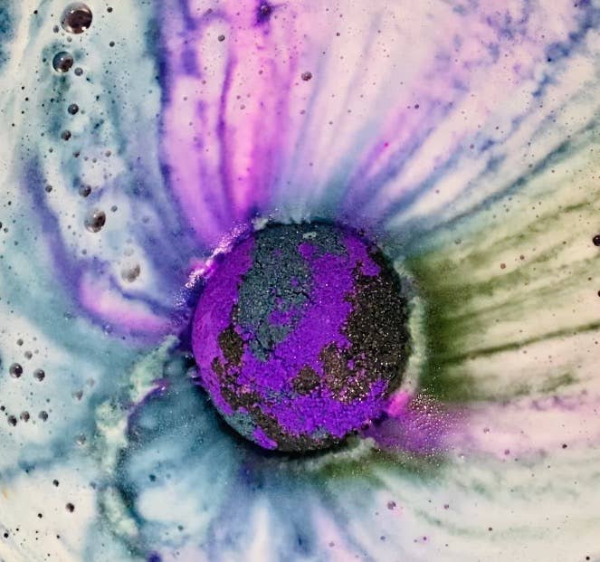 Handmade Galaxy Large XL Sphere Blackcurrant Bath Bomb