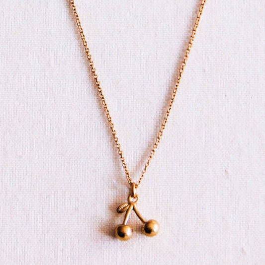 Fine necklace with cherry