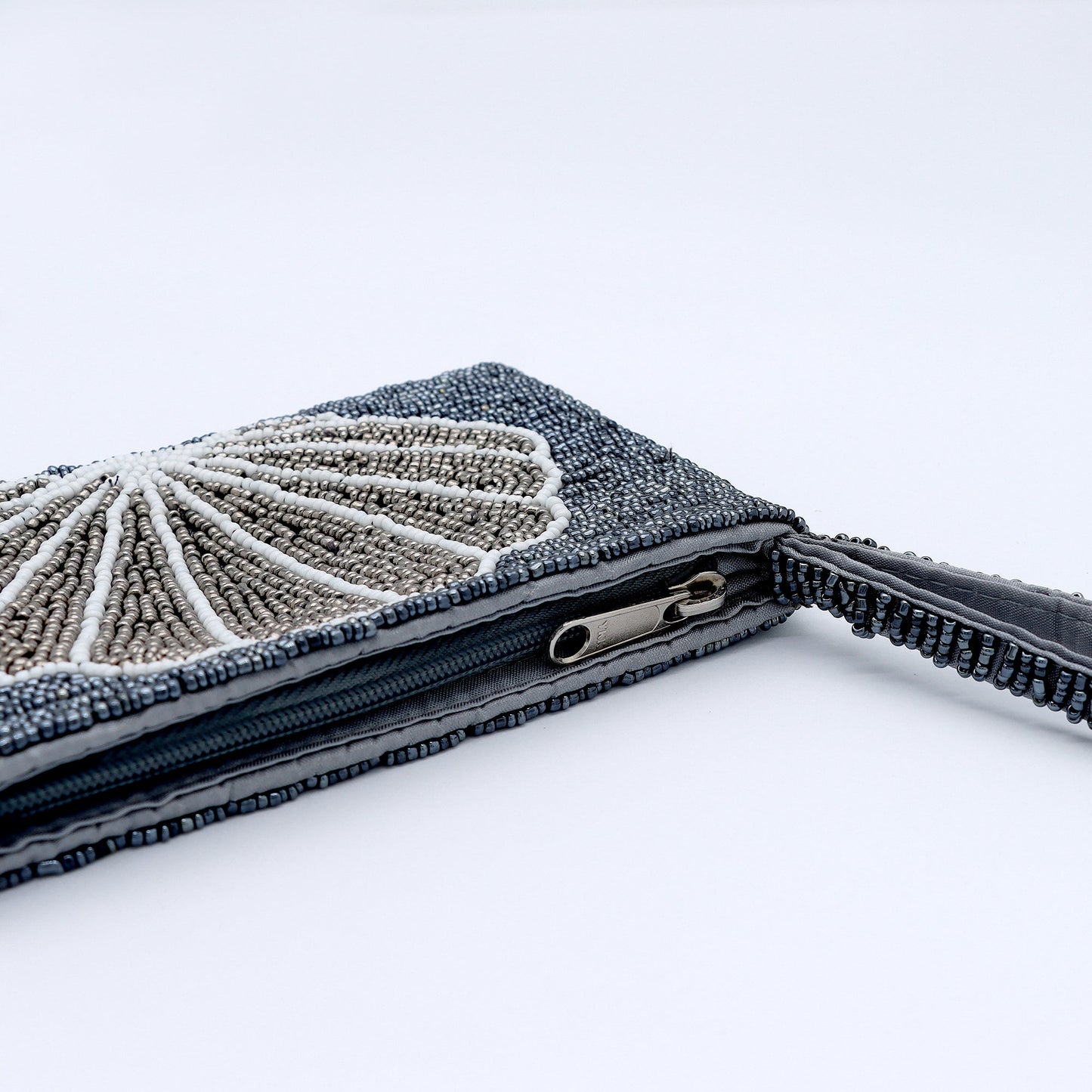 Small Shell Beaded Pouch