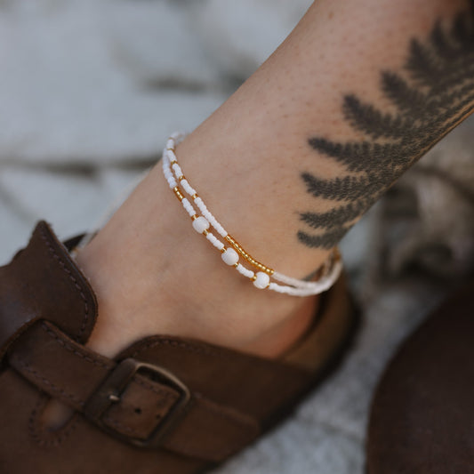 Pasir Mother of Pearl Beaded Anklet