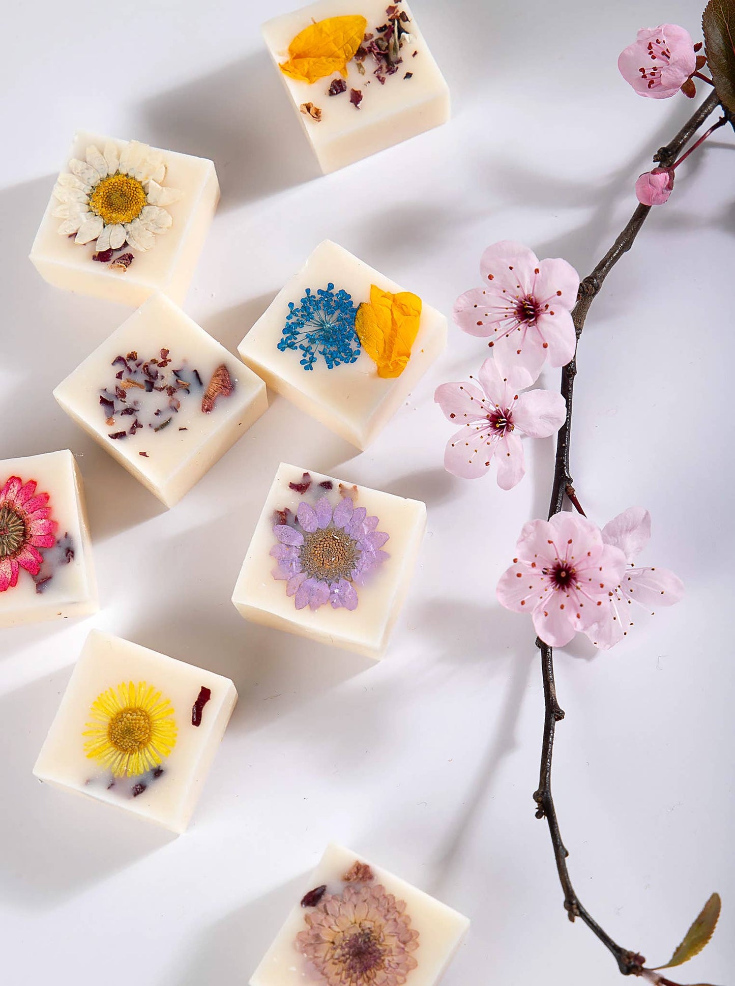 Boxed Botanical Soy Wax Melts: Secret Garden