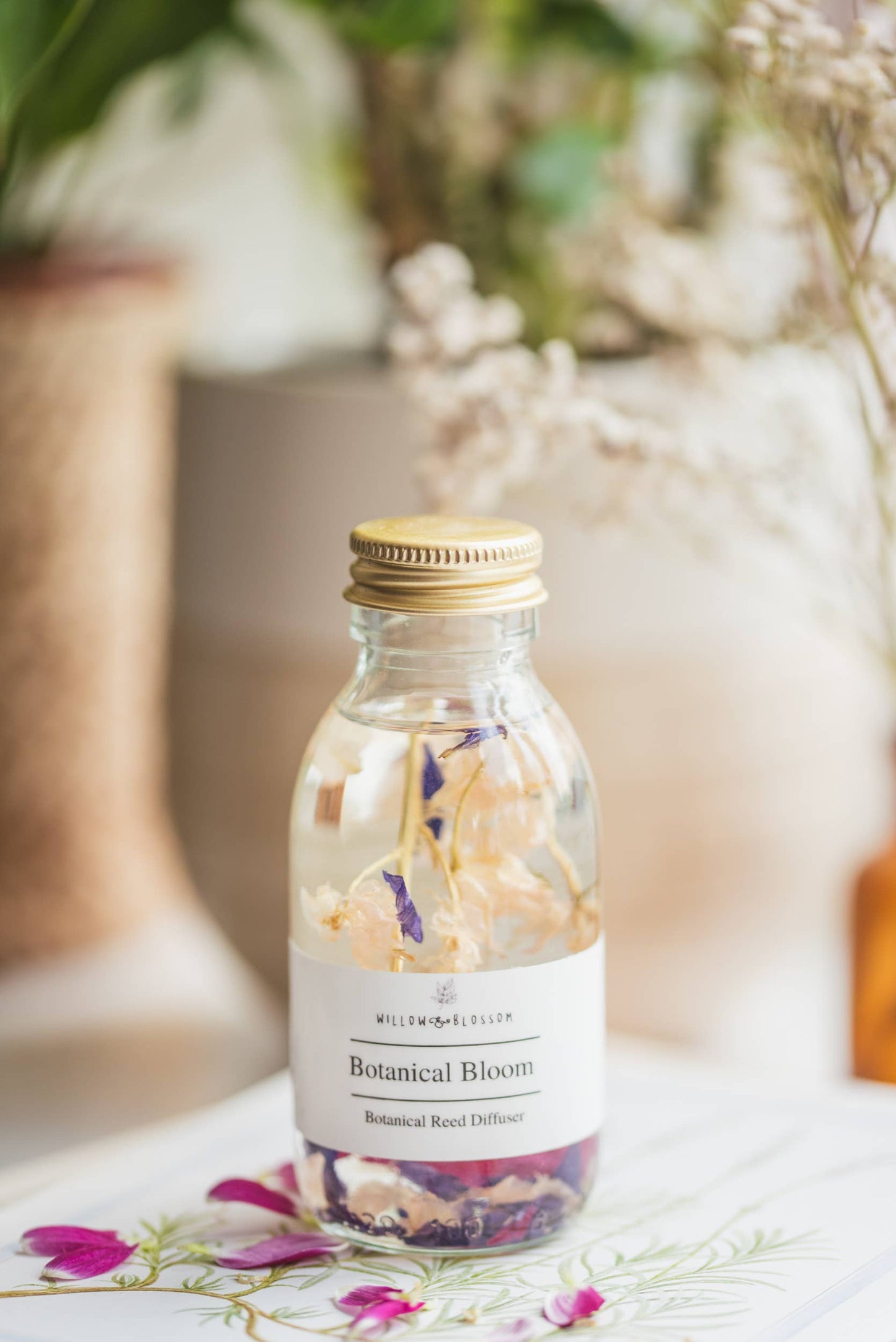 Botanical Reed Diffuser with dried flowers; Botanical Bloom